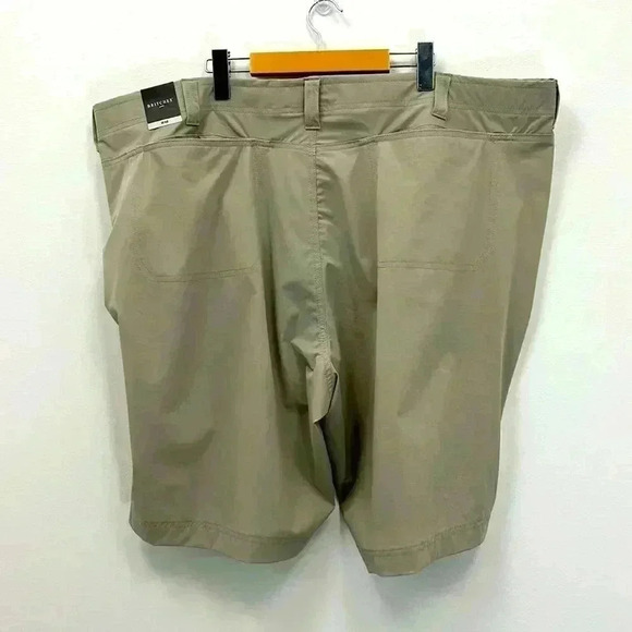 Britches Shorts Men's Big & Tall Size 48 Golf New Vacation Travel Gift Pockets - Picture 2 of 7